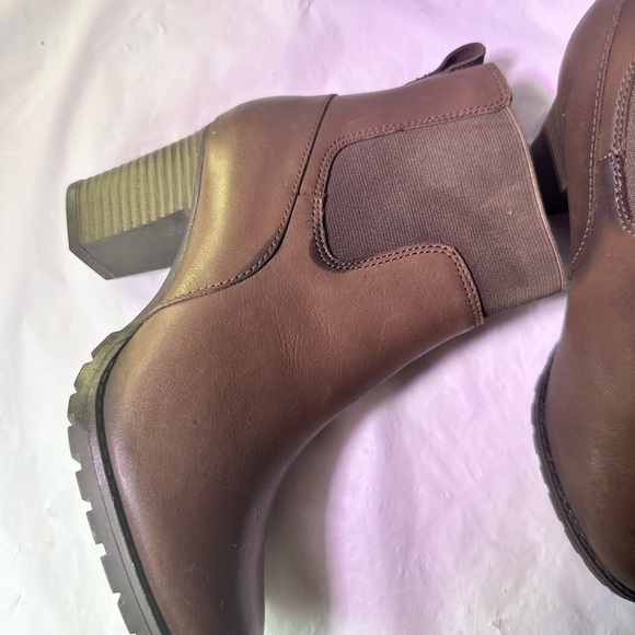 Clarks Dark Brown Heeled Boots - Picture 7 of 10